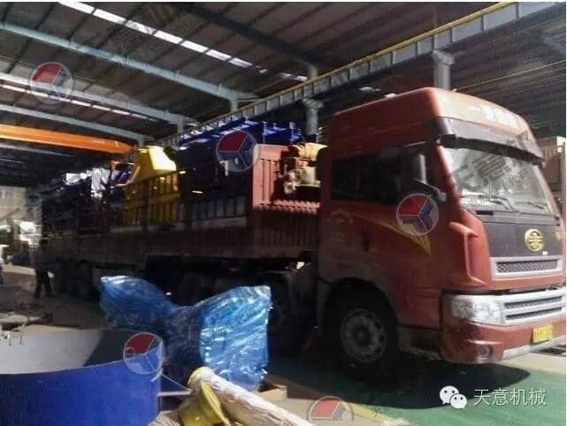 輕質(zhì)墻板機(jī)