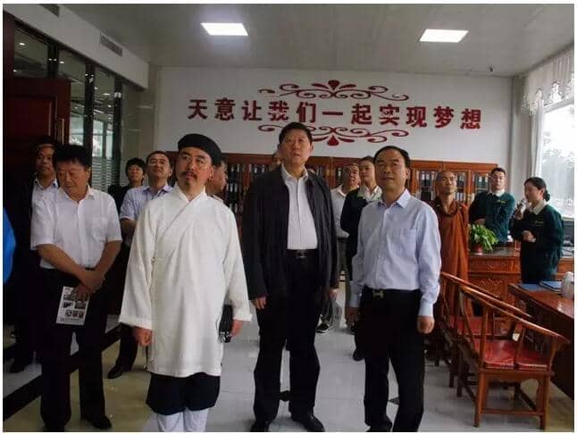 山東省政協(xié)常委、民宗委主任孫傳宏蒞臨天意考察參觀