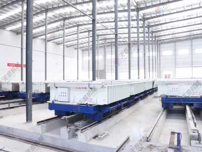 在選擇隔墻板機(jī)廠家時，需要注意什么？