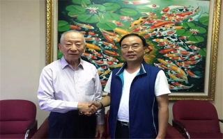 印尼著名僑領(lǐng)、印尼泛印集團(tuán)董事長、印尼總統(tǒng)大學(xué)創(chuàng)辦人-李文光